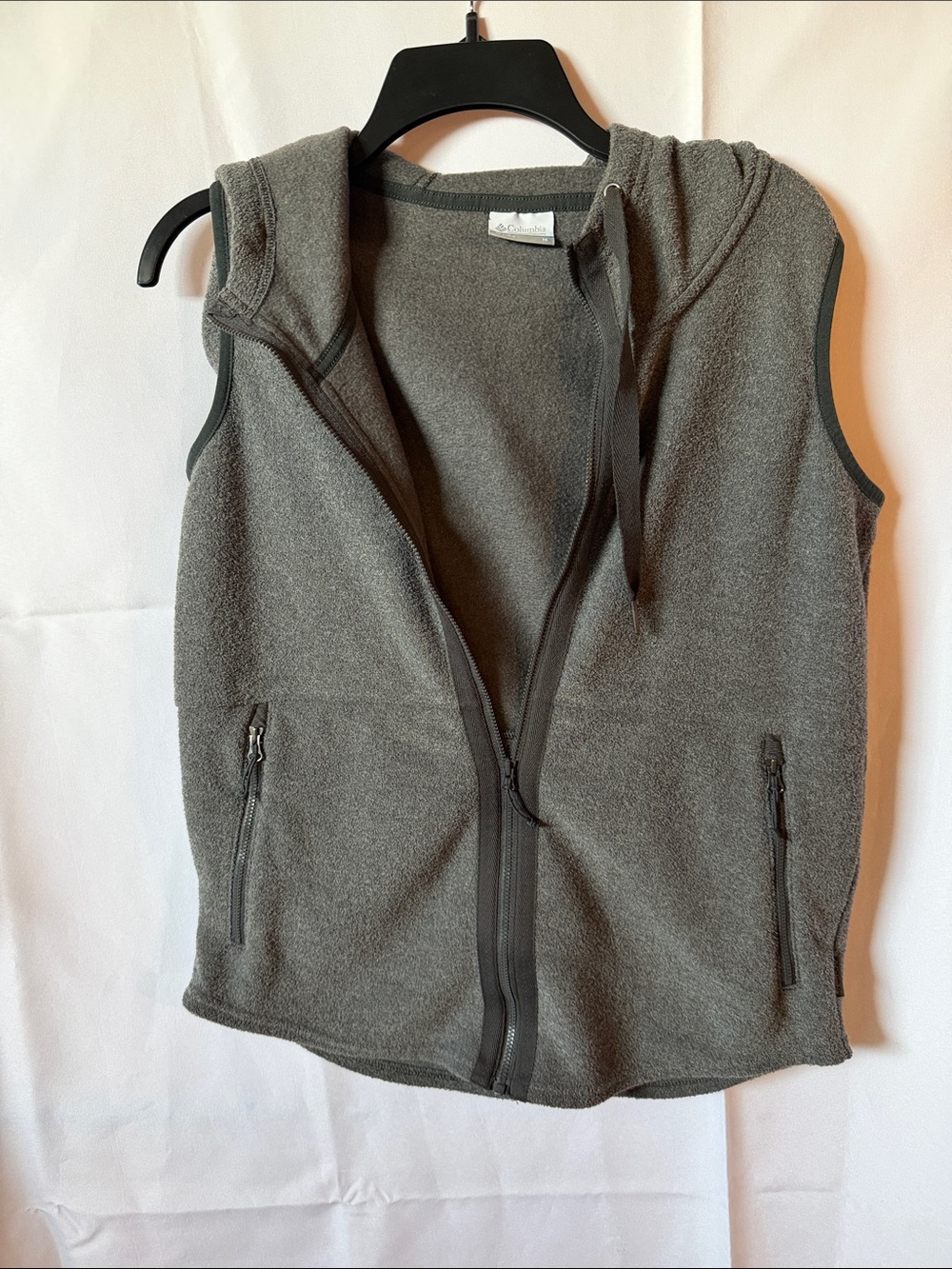 Columbia Gray Hooded Fleece Vest